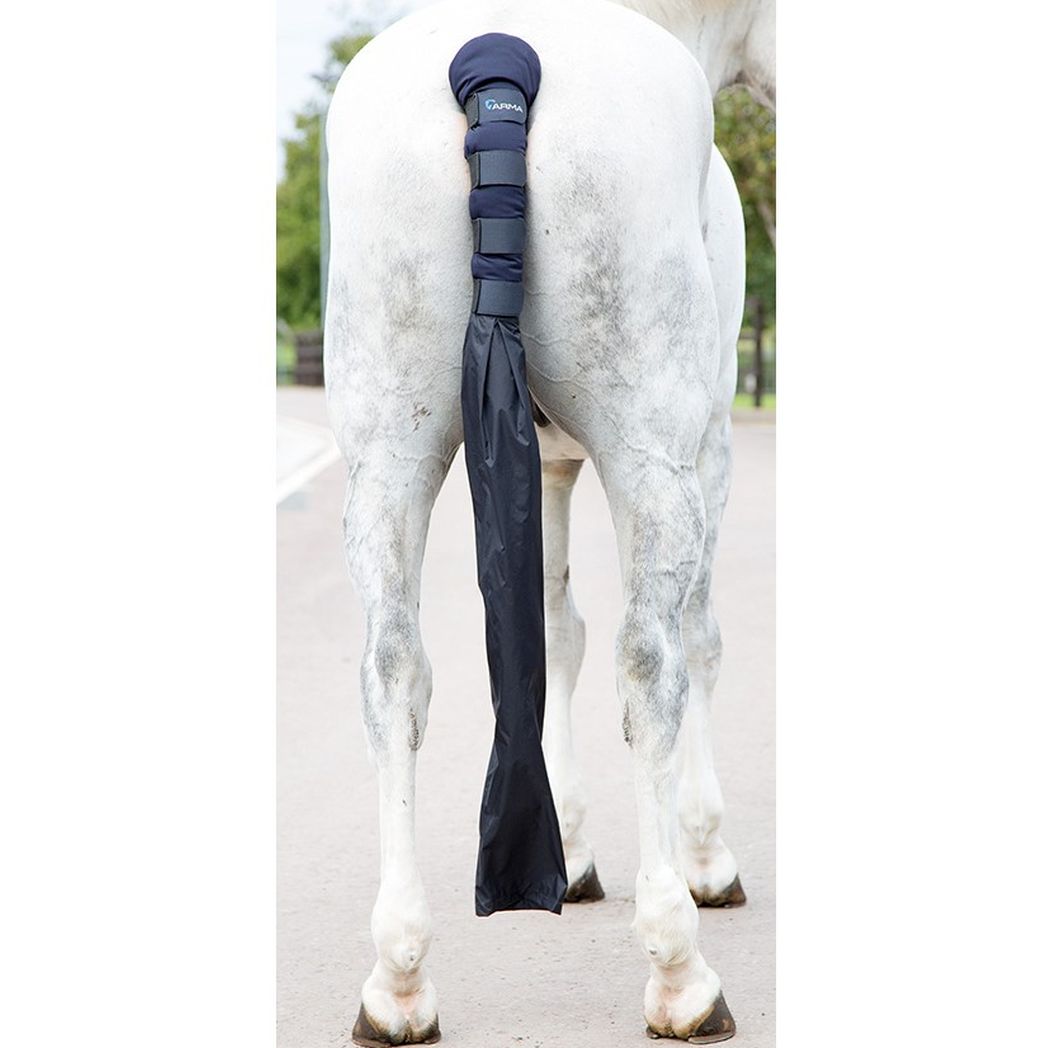 Padded Tail Guard with Bag